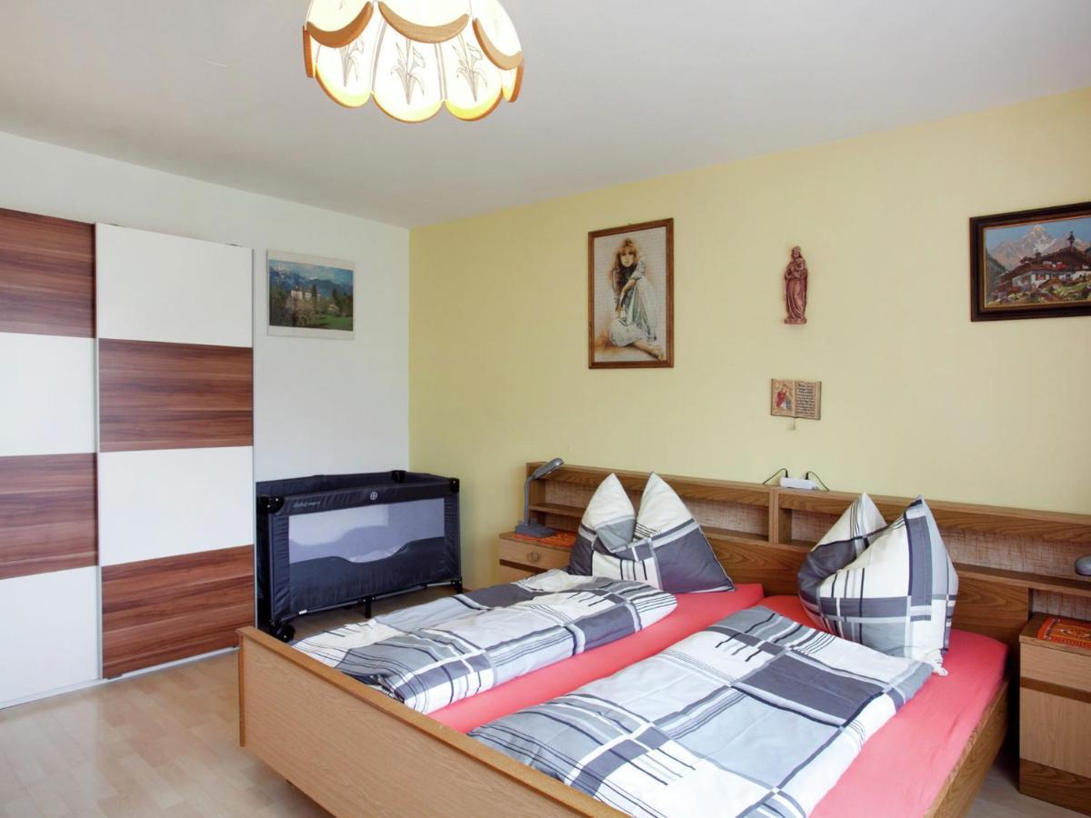 וואגריין Sunny Holiday Flat With Balcony מראה חיצוני תמונה