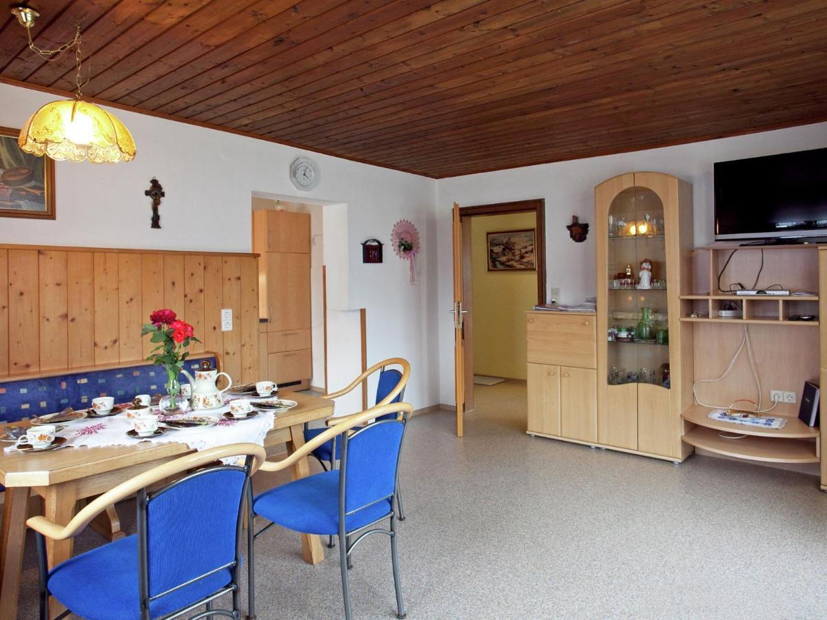 וואגריין Sunny Holiday Flat With Balcony מראה חיצוני תמונה